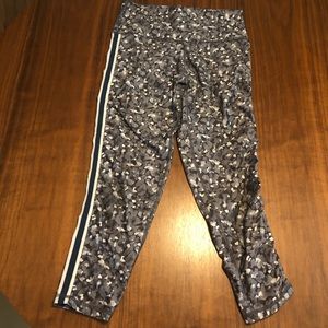 🌹 Aerie Chill Play Move Leggings